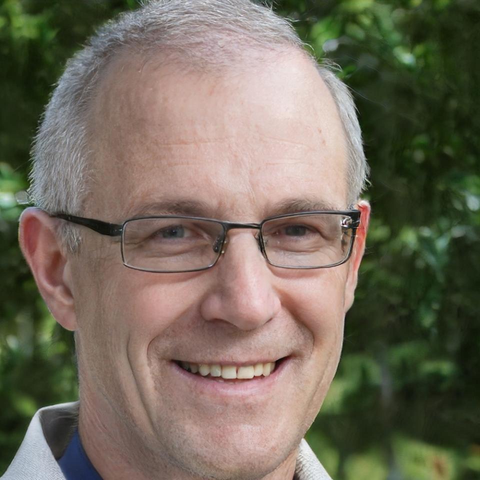 Finanzexperte Dr. Marcus Weber